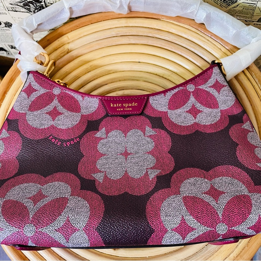 🆕 Kate Spade Spade Flower Monogram Reece Small Shoulder Bag Garnet Red